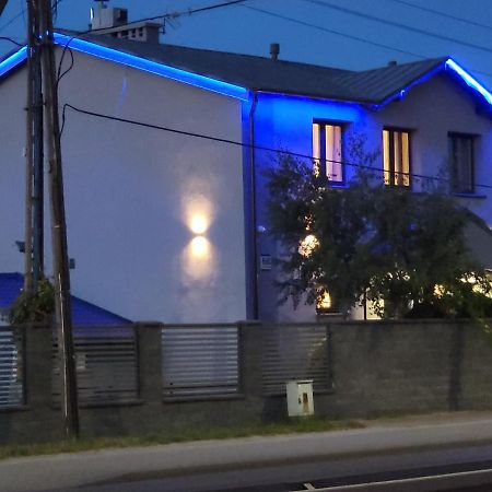 Virgo B&B Biznes 露米雅 外观 照片