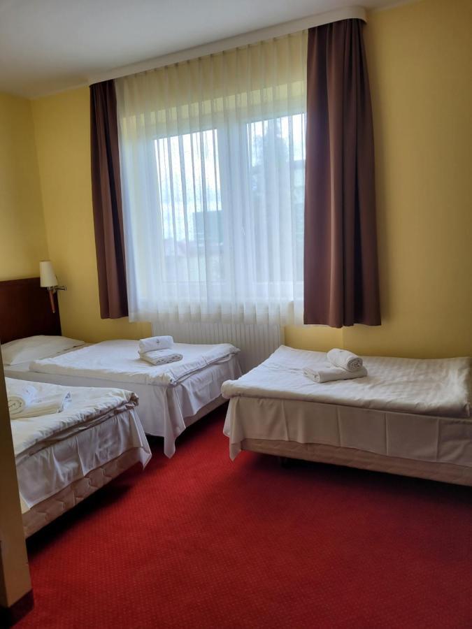 Virgo B&B Biznes 露米雅 外观 照片