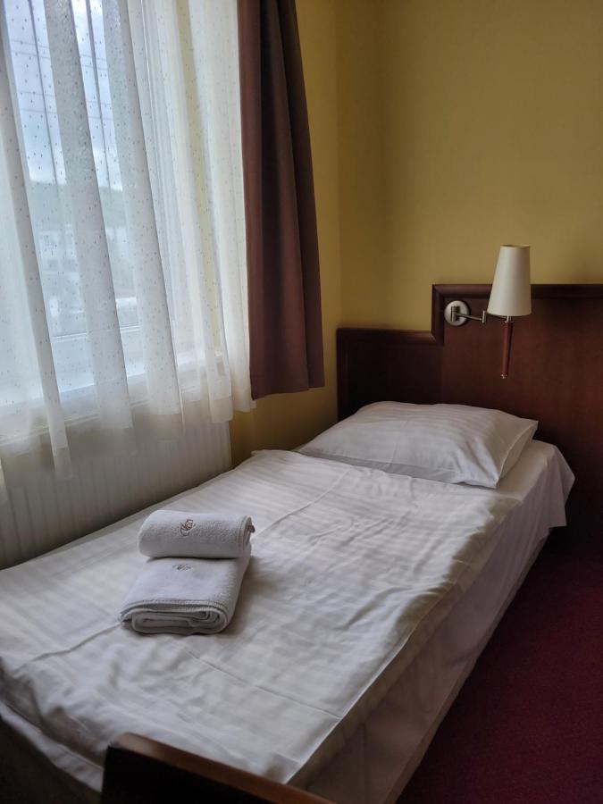 Virgo B&B Biznes 露米雅 外观 照片